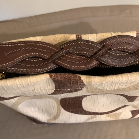 Coach Purse cream tan and brown - Picture 7 of 9